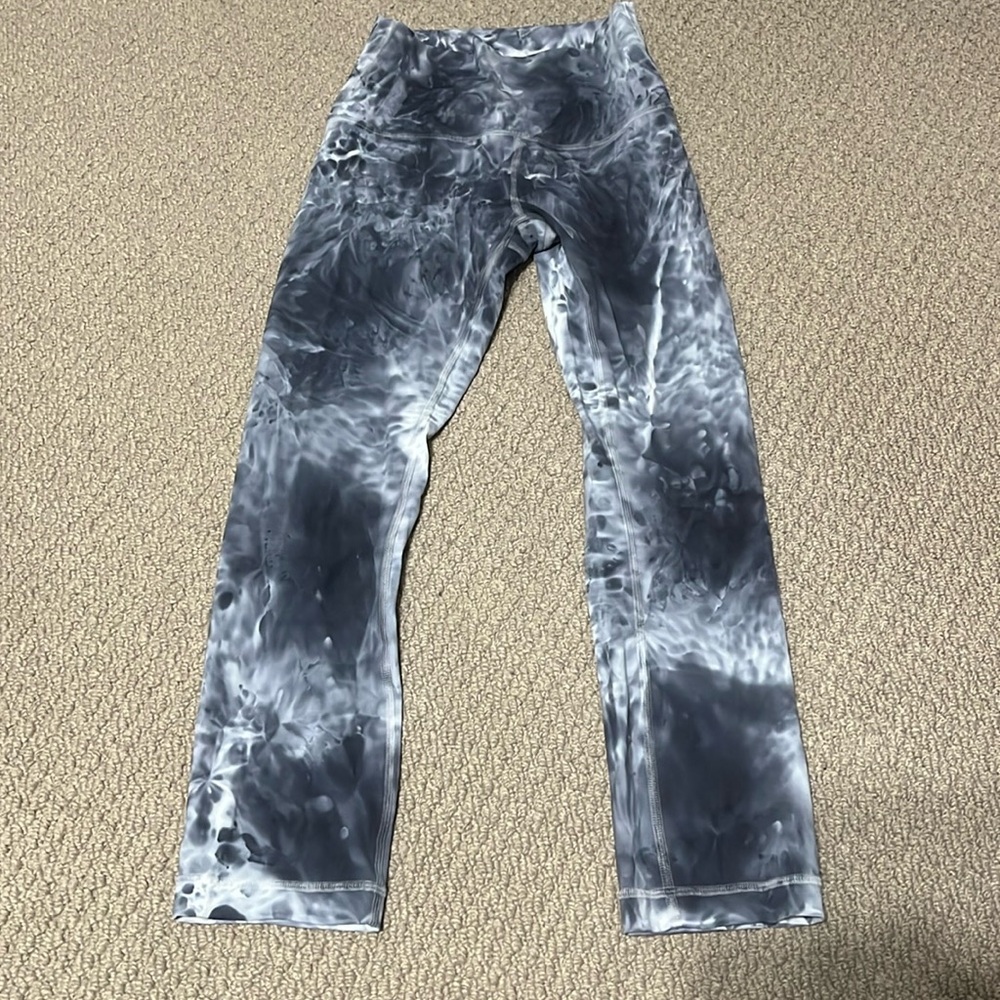 Lululemon | Wunder Under Marble Dye High Rise Crop 21" Marble Dye Classic Navy